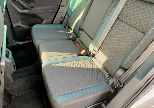 Volkswagen Tiguan cena 95500 przebieg: 143000, rok produkcji 2019 z Ostrołęka małe 562